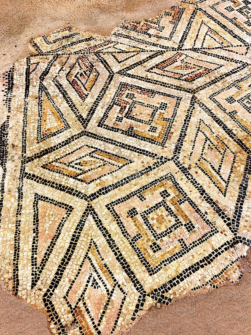 Mosaic with 3-Dimensional pattern