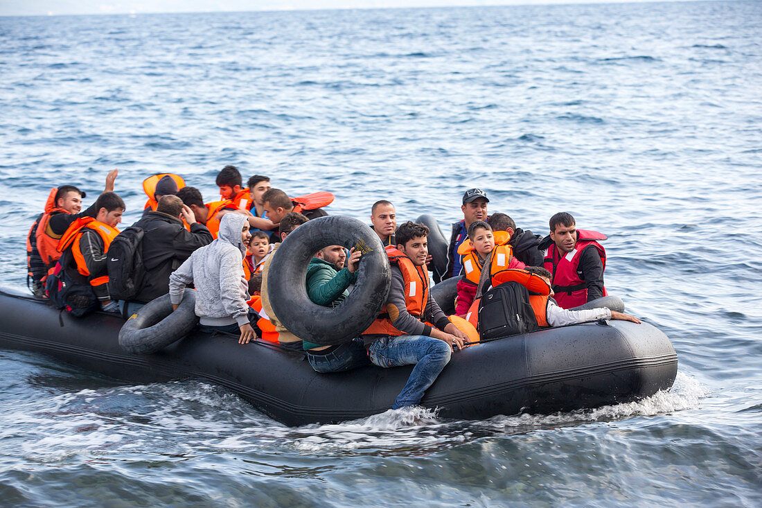 Syrian refugees arriving on Greek island