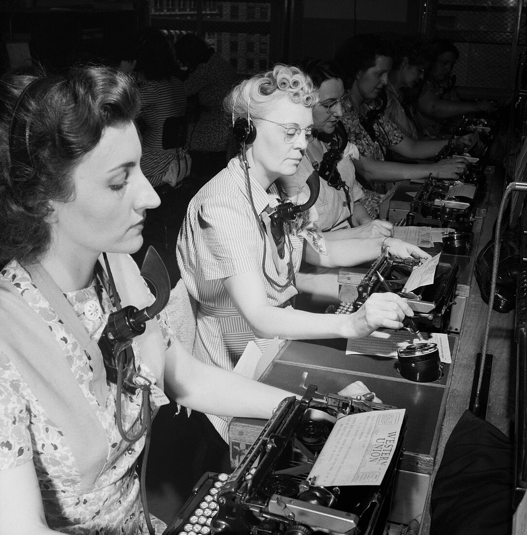 Telephone operators,1940s
