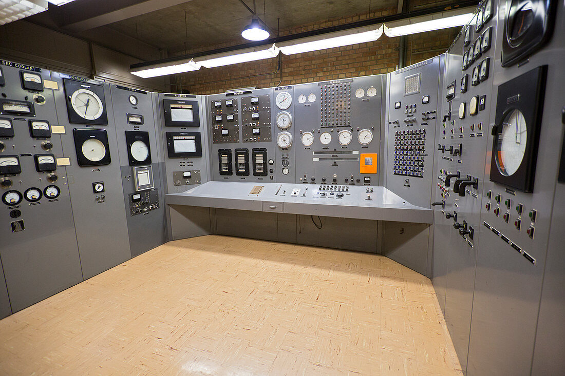 EBR-I nuclear reactor control room