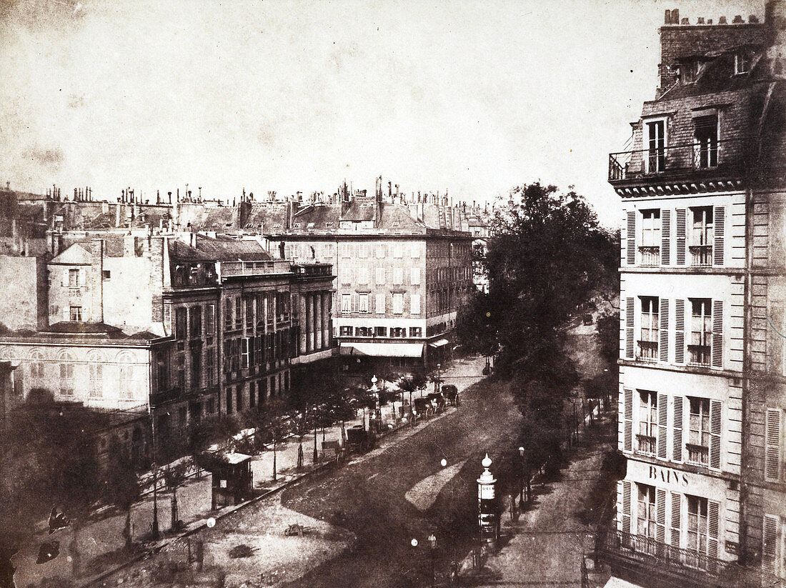 Paris boulevard,1840s calotype print