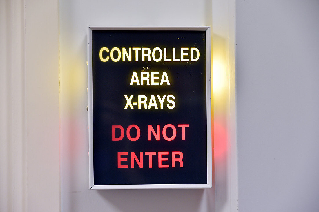 X-ray room warning box