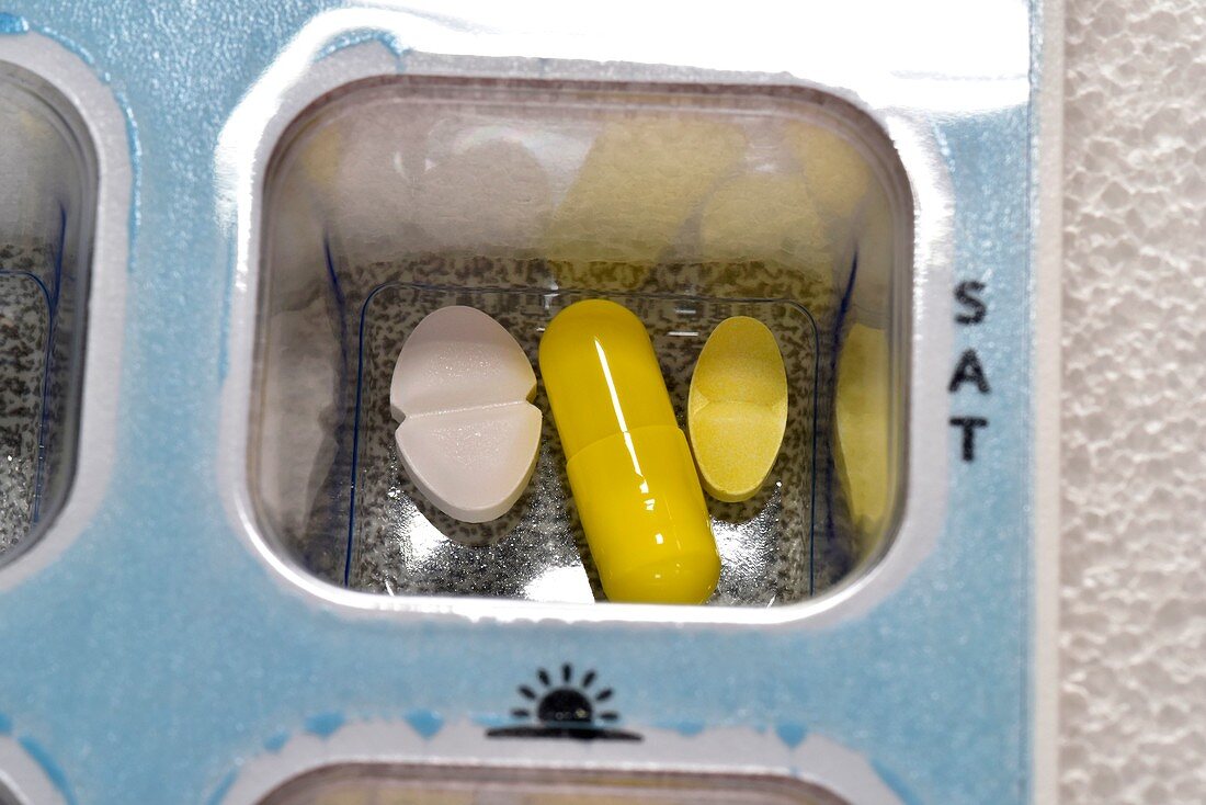 Pill organiser