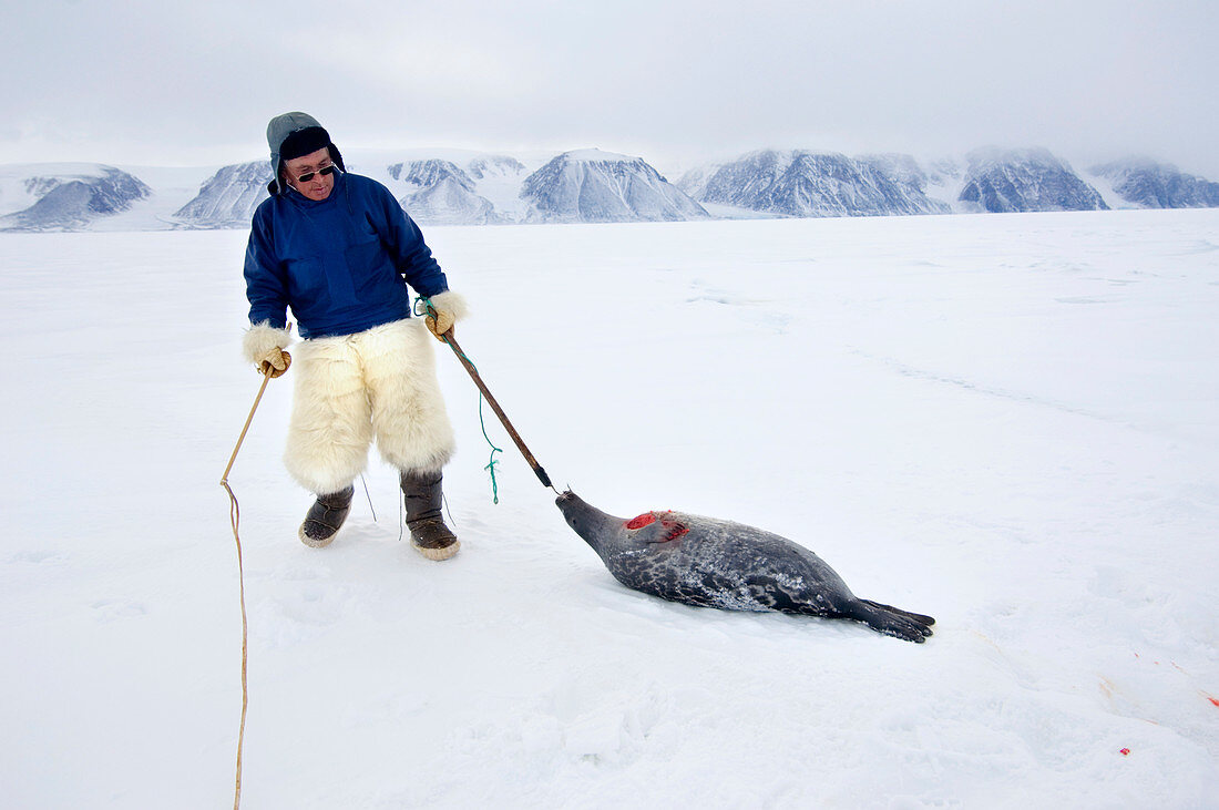 Inuit hunter