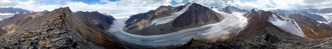 McCall Glacier,Alaska,in 2004
