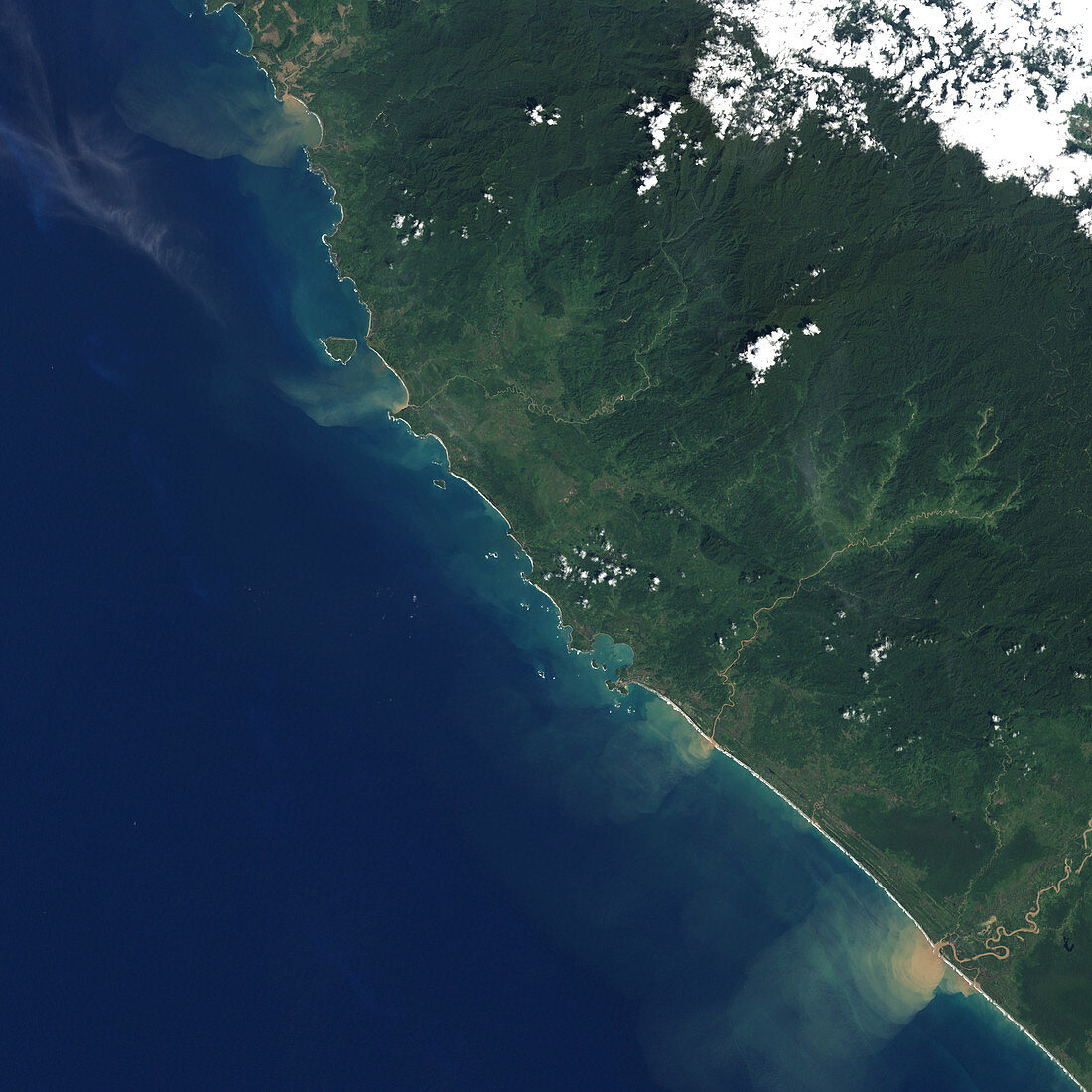 Indonesian coastline before 2004 tsunami