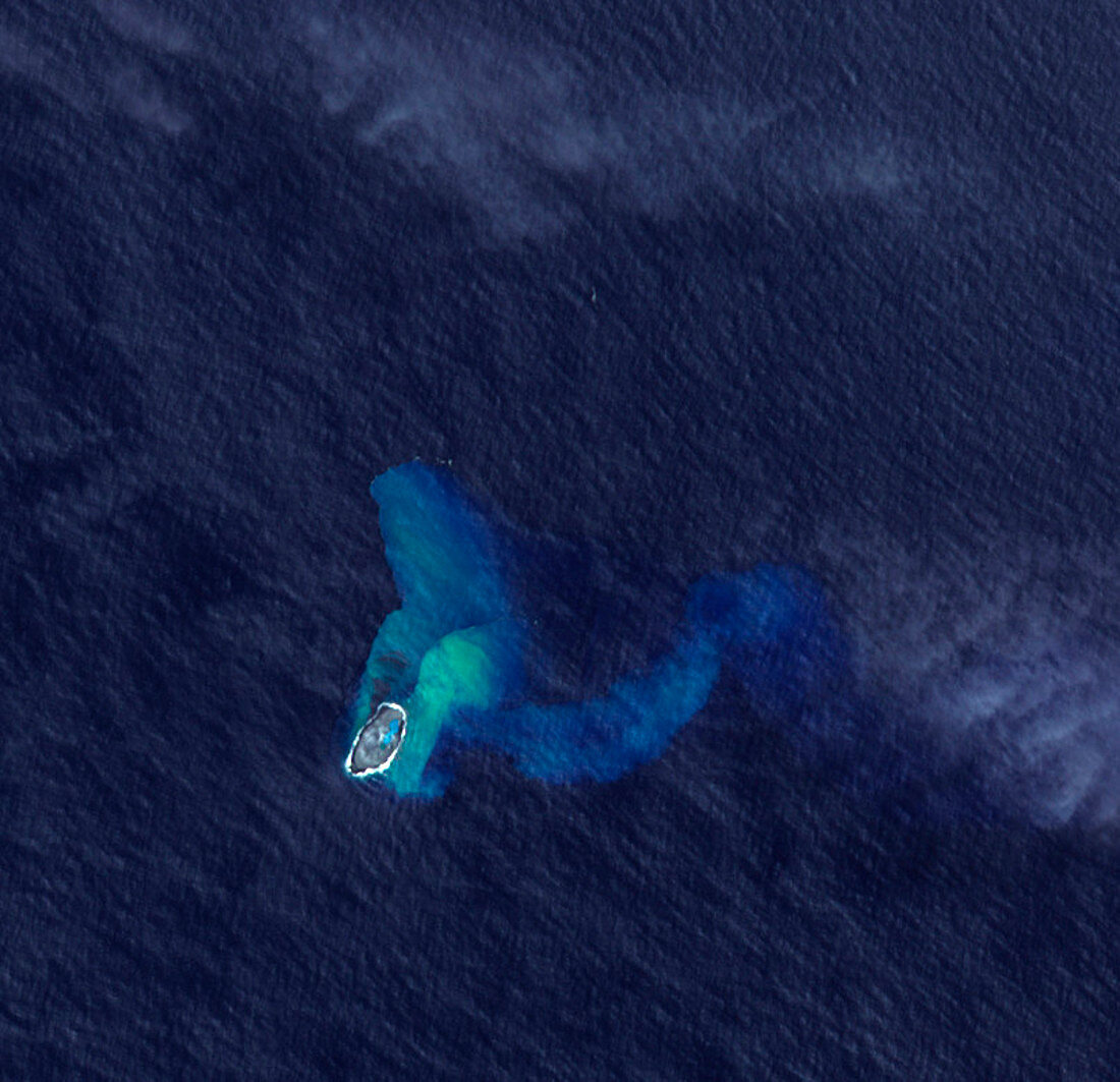 New volcanic island in Tonga,4/10/2006