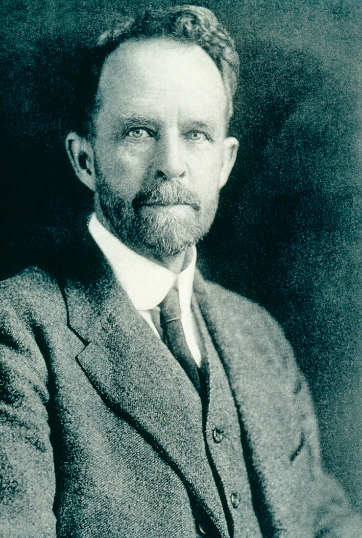 Thomas Hunt Morgan,US geneticist