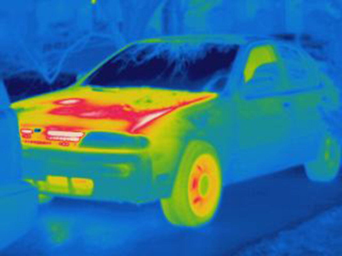 Thermogram of a car