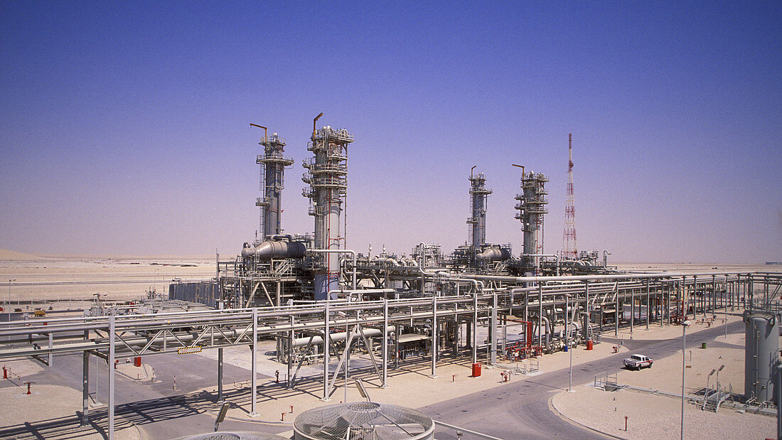 Gas reception and processing plant in Qatar