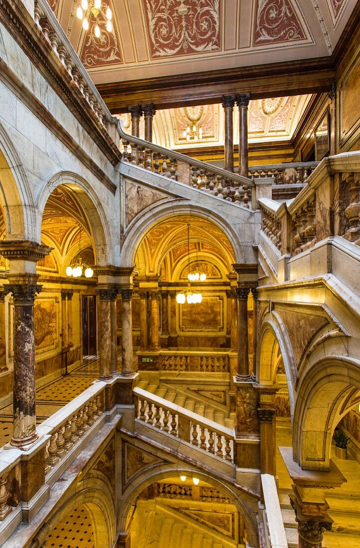 Treppe im Rathaus, Glasgow, Schottland