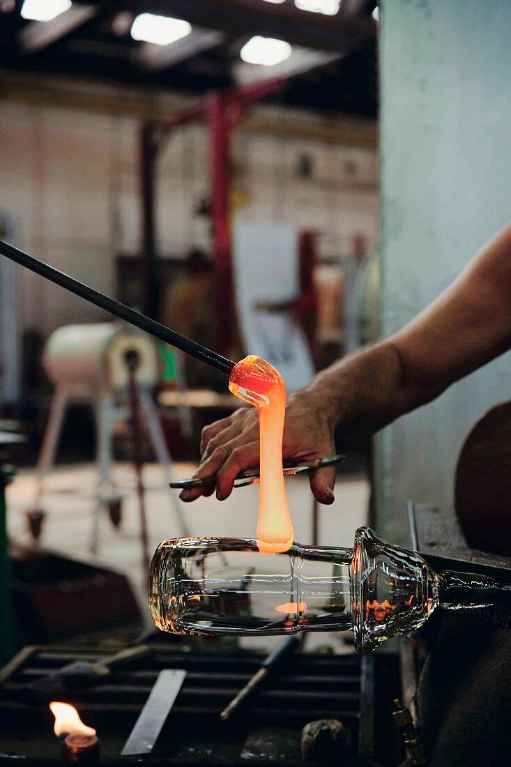 A glass-maker in Theresienthal, Germany