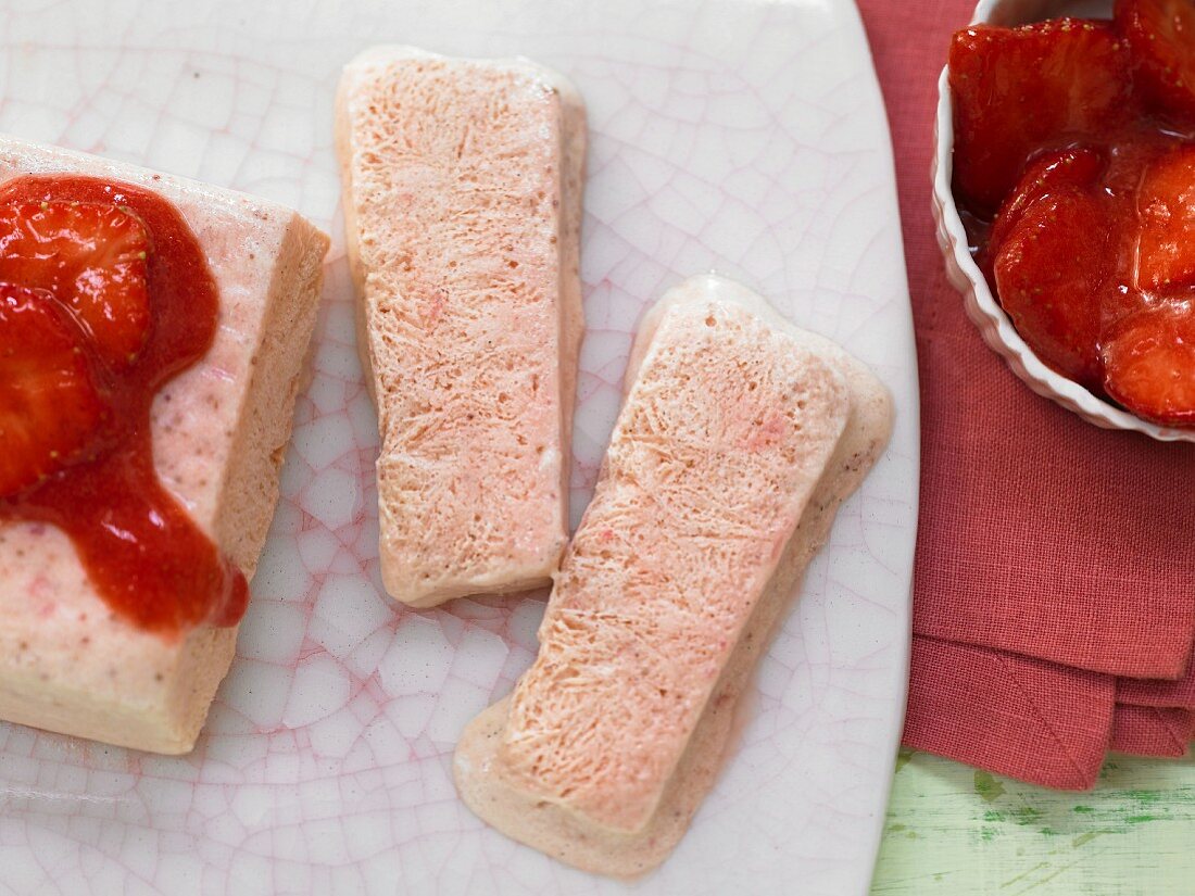 Strawberry parfait with marinated strawberries