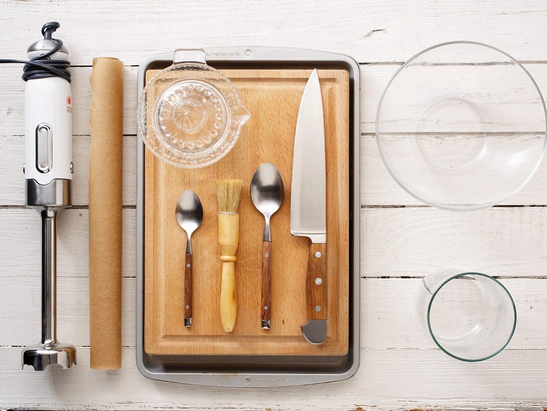 Kitchen utensils for a potato dish