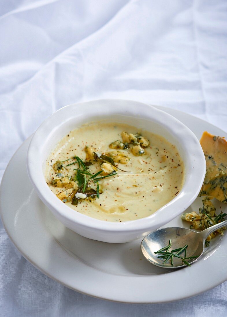 Parsnip soup with rosemary, sage and blue cheese