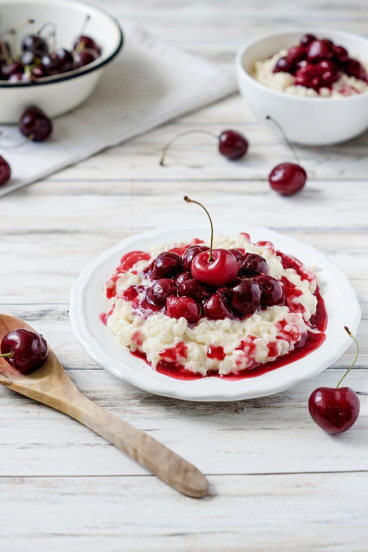 Rice pudding with hot cherries