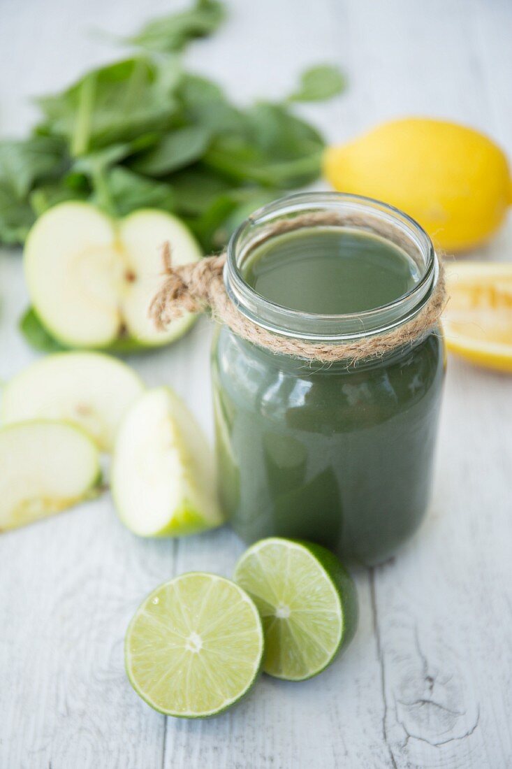 Green juice with fruit and vegetables