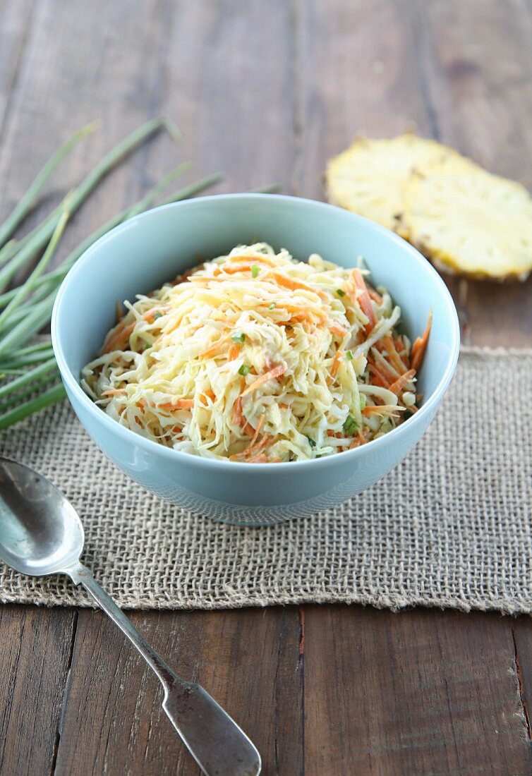 Coleslaw with spring onions and pineapple