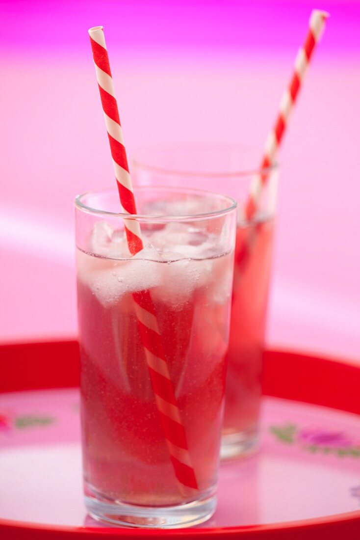 Refreshing raspberry drink