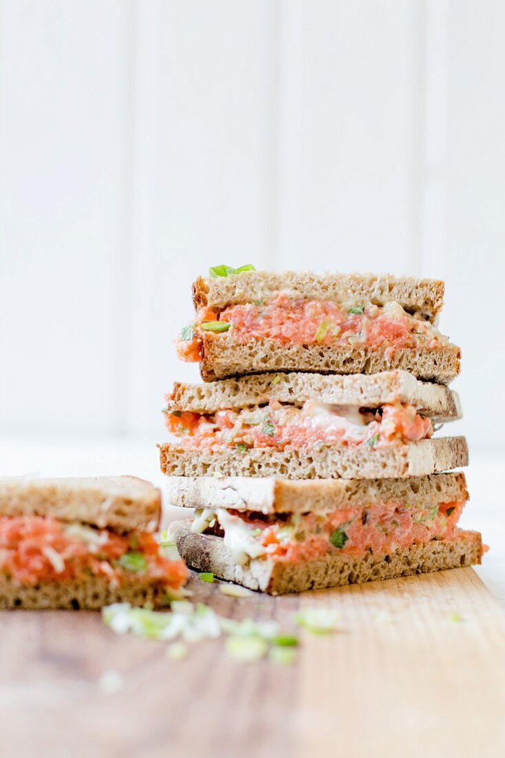 Salmon tartare sandwiches