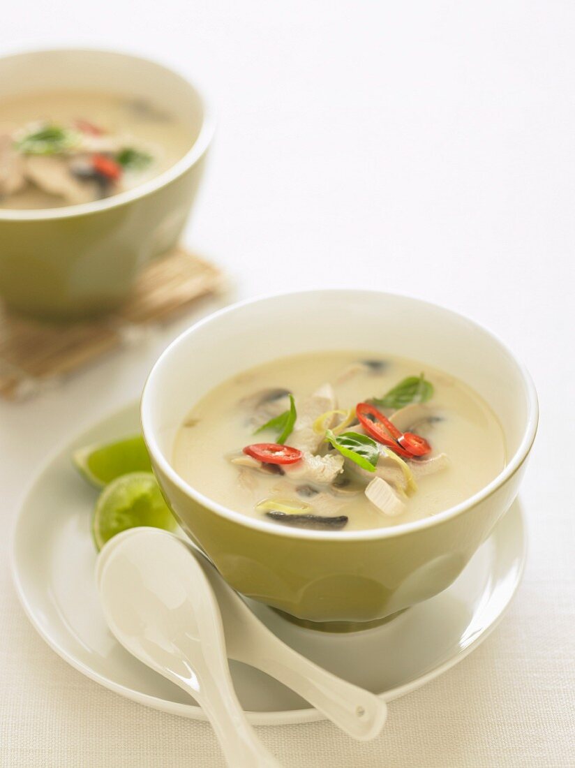 Thailändische Hühnersuppe