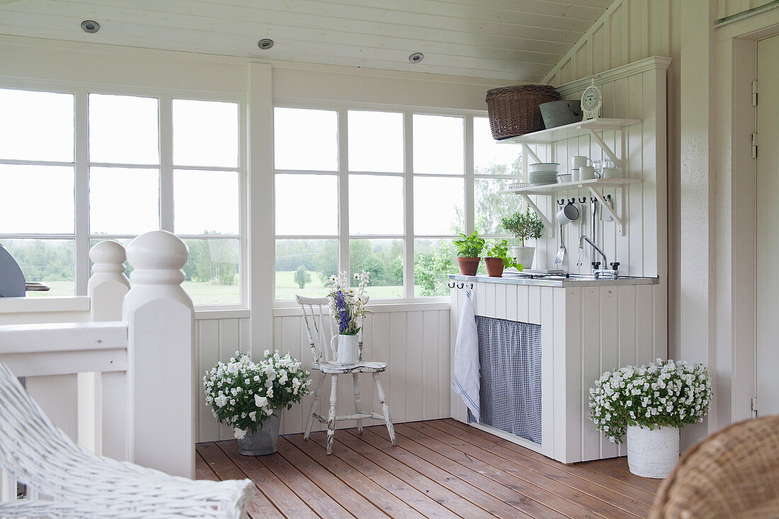 Small kitchen counter in conservatory