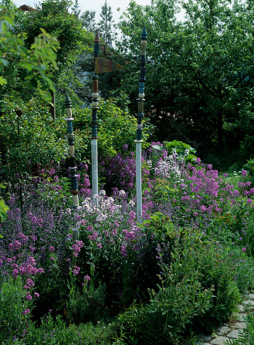 Ceramic flags and steles