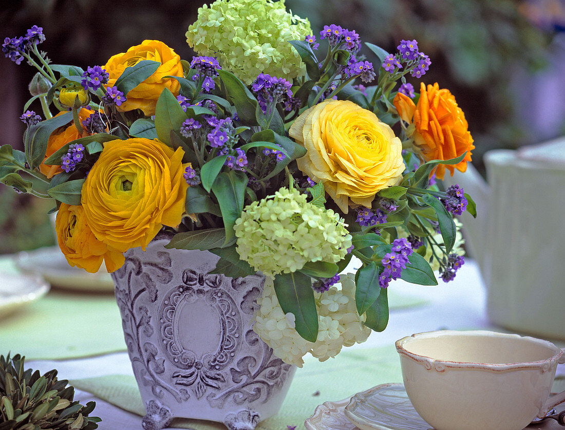 Bouquet of Ranunculus (ranunculus), Viburnum