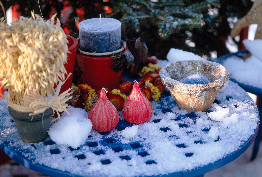 Wintery decorated terrace table