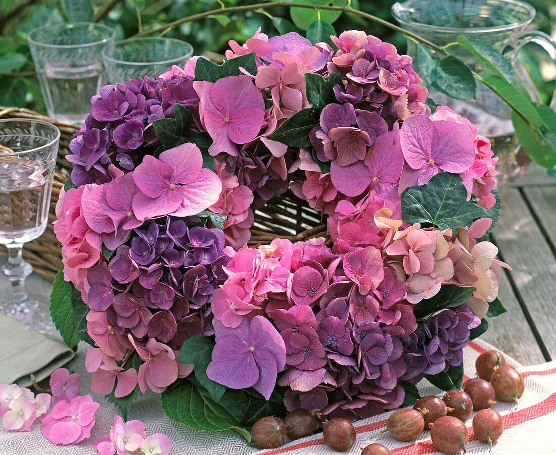 Hydrangea Wreath pink-purple