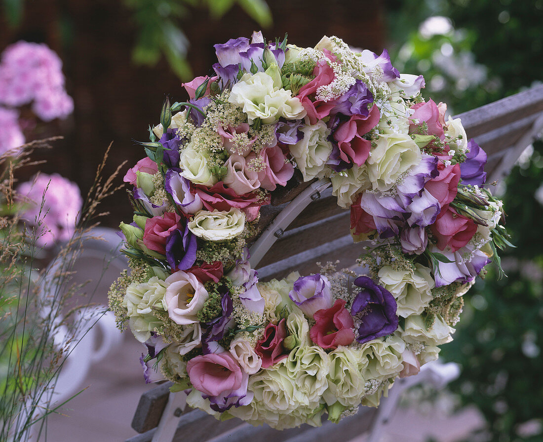 Eustoma wreath (2/2)