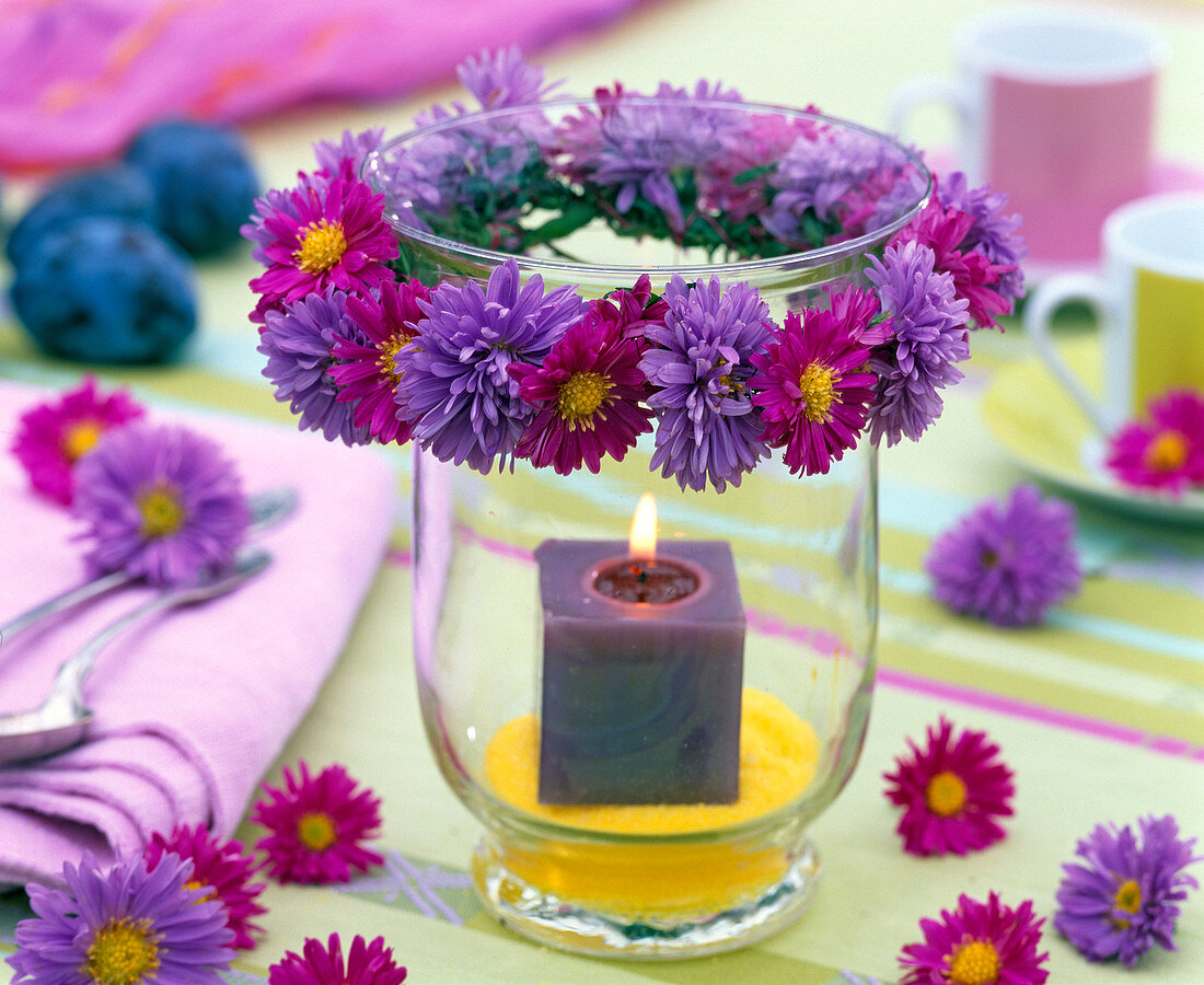 Aster, threaded to the wreath on glass wind light