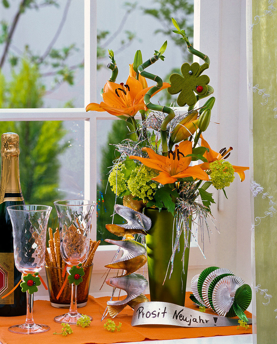 New Year's Eve Bouquet made of Lilium (Lily), Viburnum (Snowball)