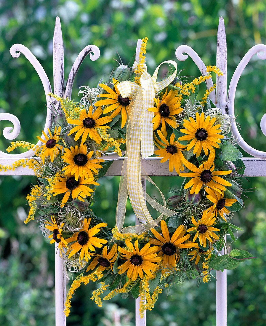 Rudbeckia wreath