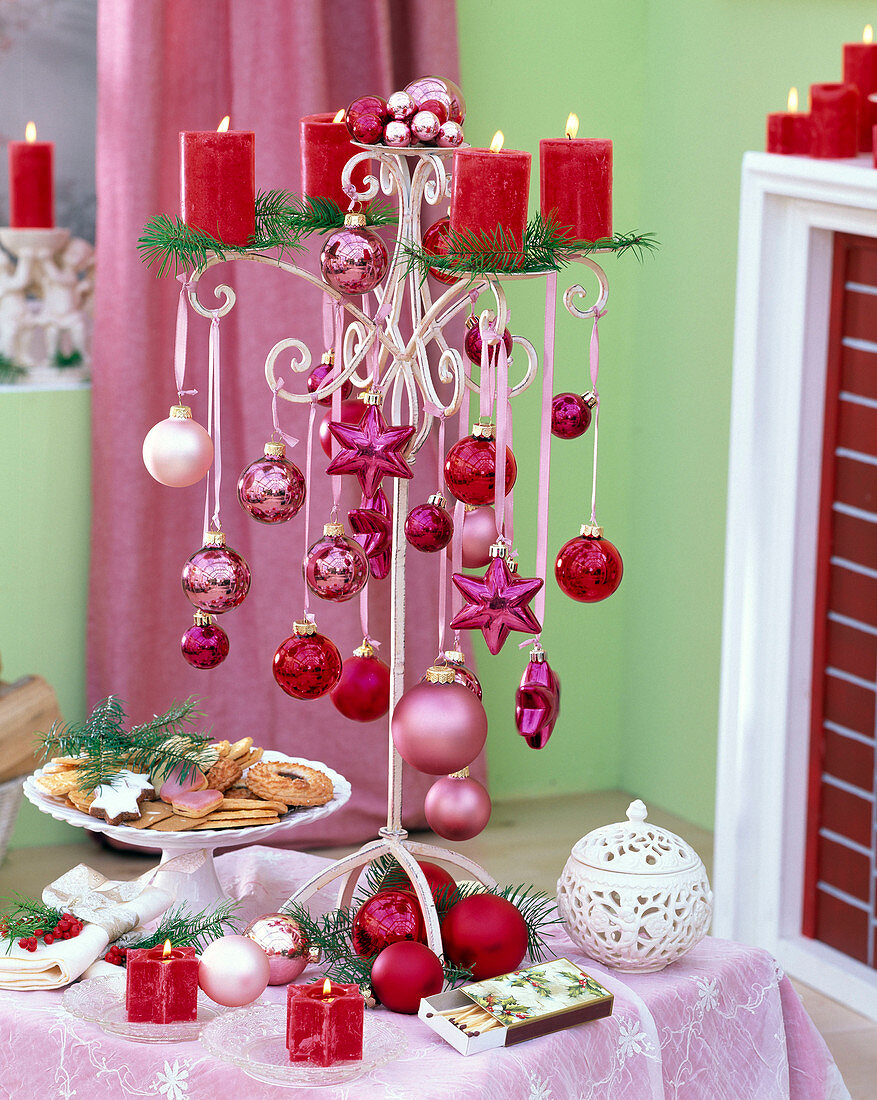 Advent wreath with Pseudotsuga (Douglas fir), Christmas tree decorations