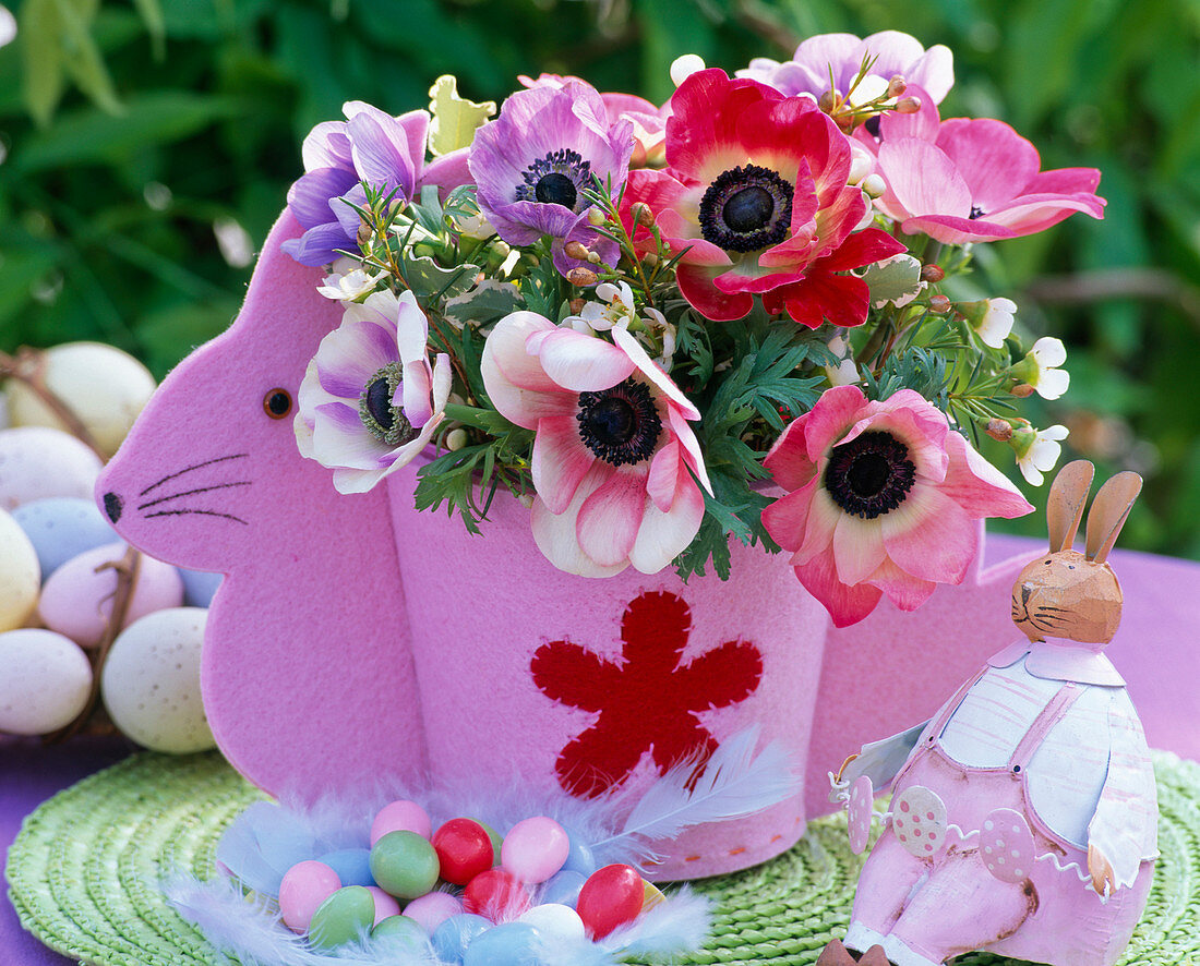 Bouquet made of anemone coronaria (crown anemone) in Easter decoration