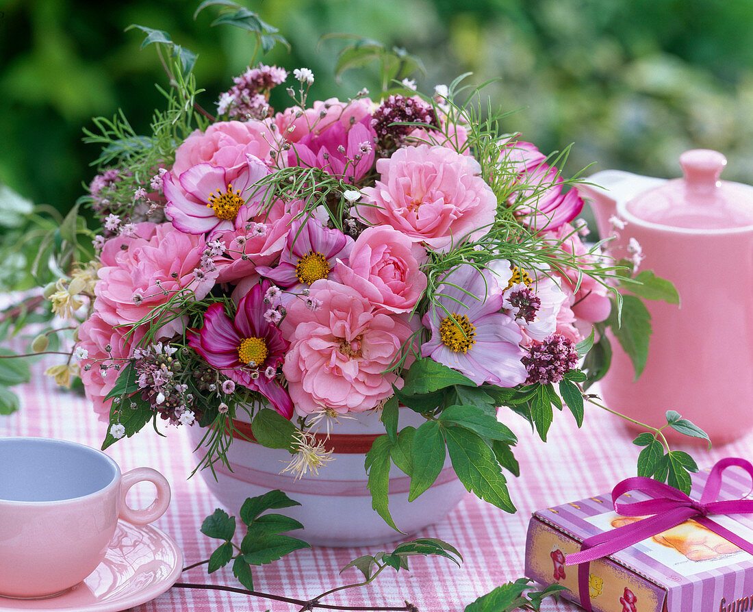 Bouquet of Rosa (roses), Cosmos (ornamental basket)