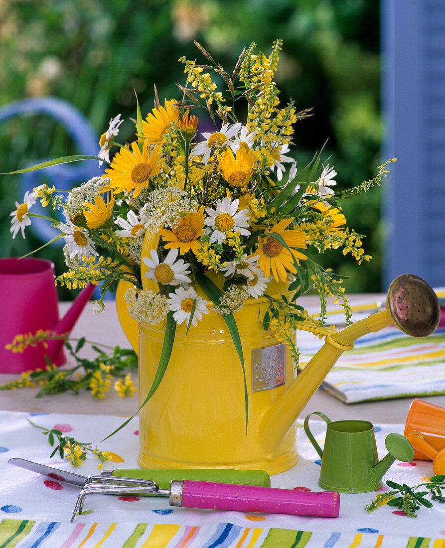 Bouquet of Inula, Leucanthemum, Grasses, Anthriscus