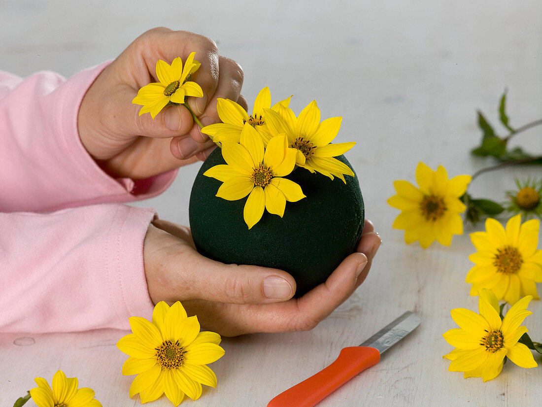 Flower balls