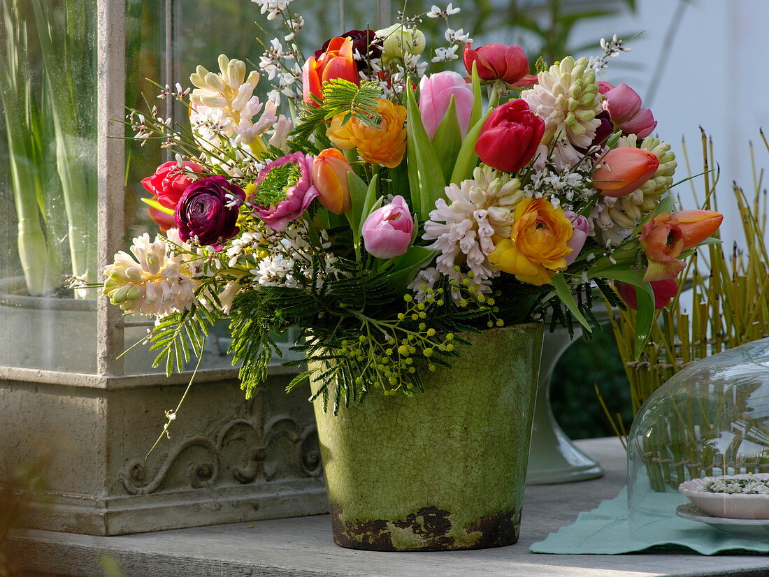 Colourful bouquet of Ranunculus (ranunculus), Tulipa (tulips), Hyacinthus