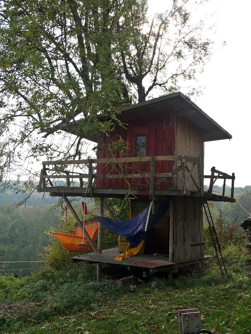 Spielhaus für Kinder im Garten