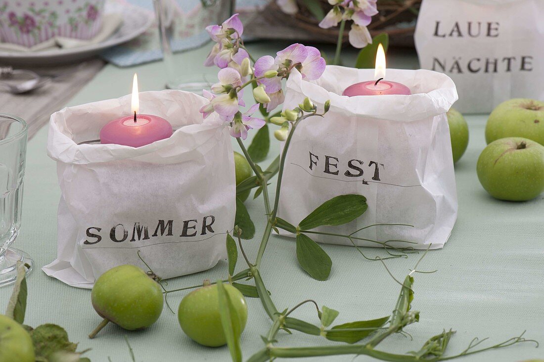 Romantic table decoration with perennial peas