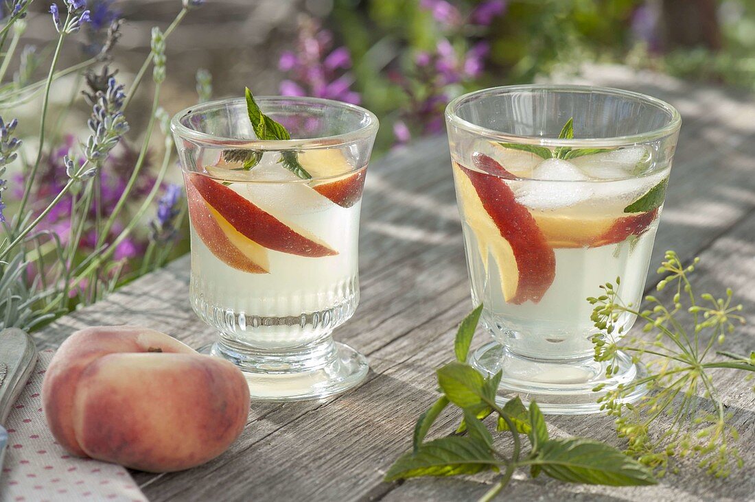 Refreshing drink: peach lemonade with mint