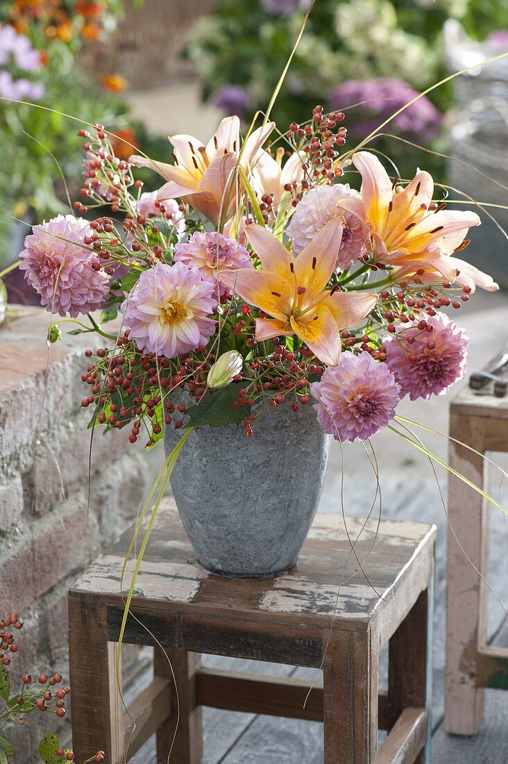 Rose late summer bouquet, Dahlia, Lilium asiaticum 'Passion