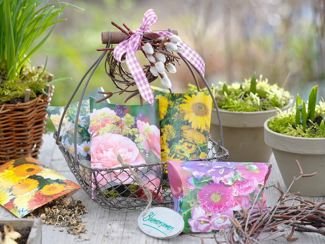 Paper bags for seeds - do-it-yourself