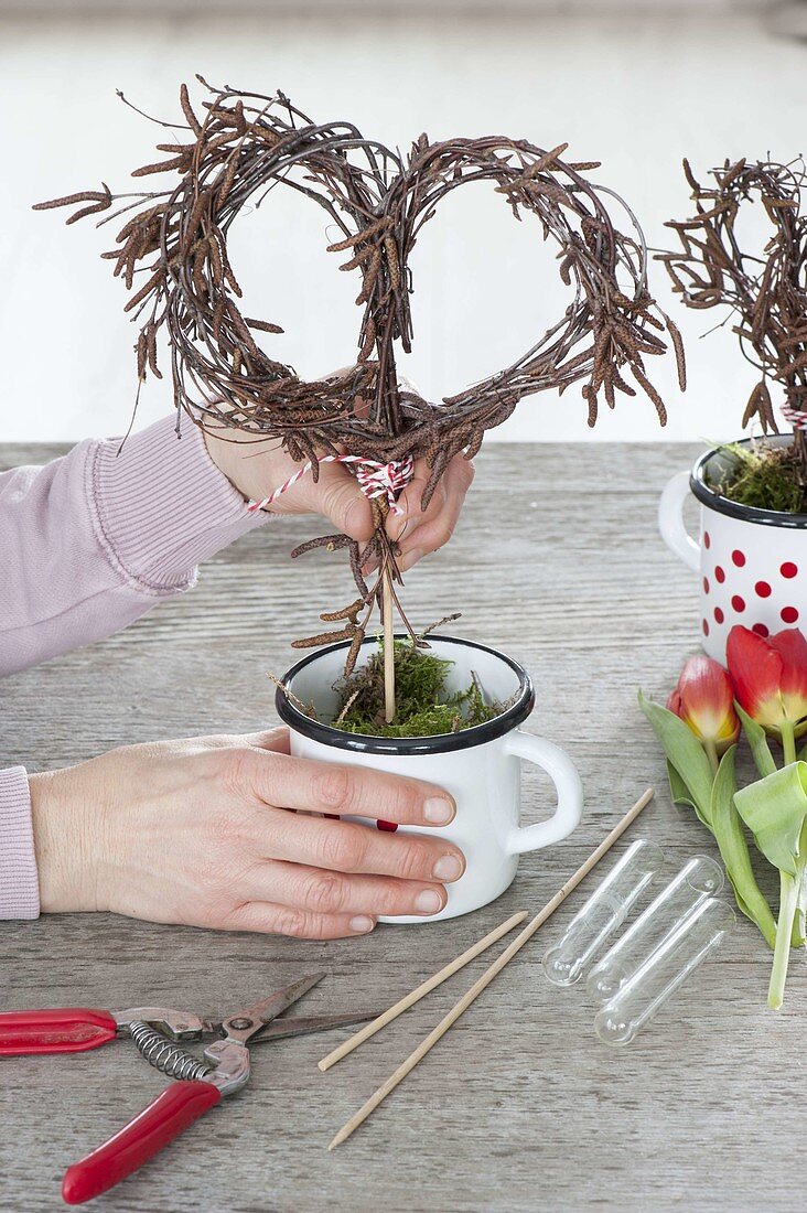 Birch heart with tulip