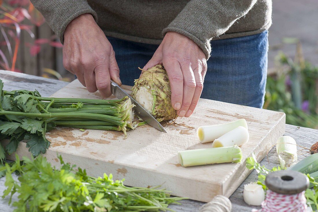 Suppengrün aus eigener Ernte