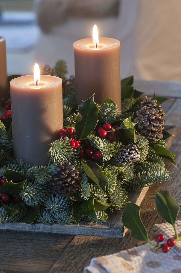 Natural Advent wreath made of Nobilistanne (Abies nobilis), Ilex (Holly)