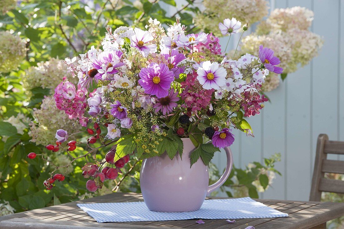 Rustic Cosmos (daisies) bouquet, Pink (Rose)