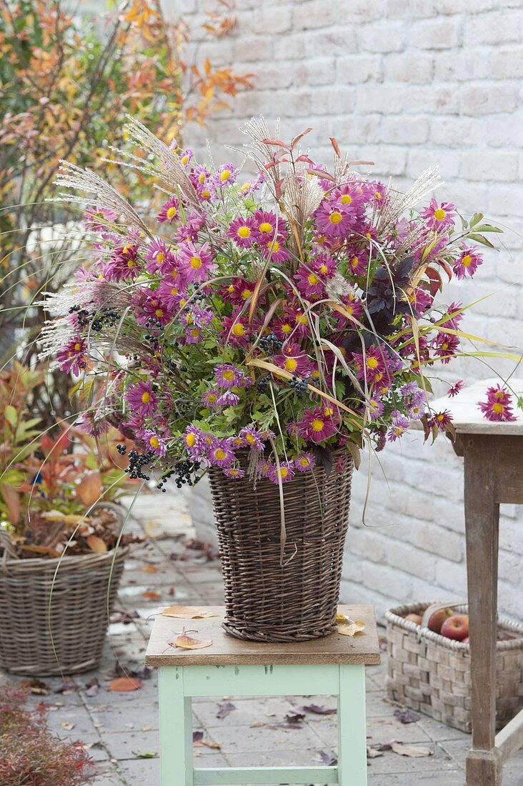 Lush bouquet with chrysanthemum, miscanthus